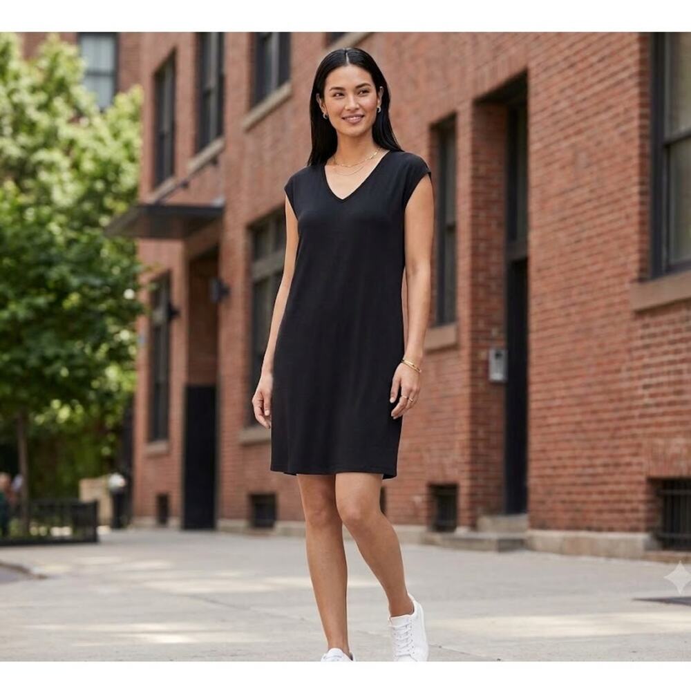 Athleta Dress Womens XL Black Lightweight Stretch Midi Travel Casual Athleisure